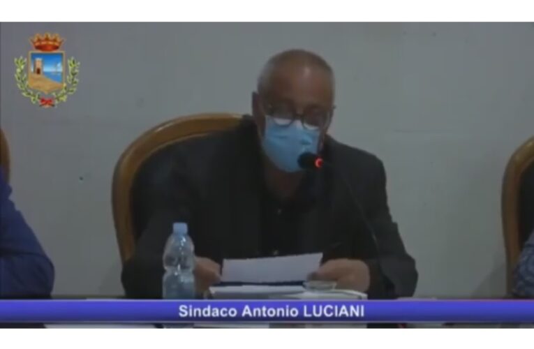 Antonio Luciani ieri ha abbandonato il Consiglio Comunale
