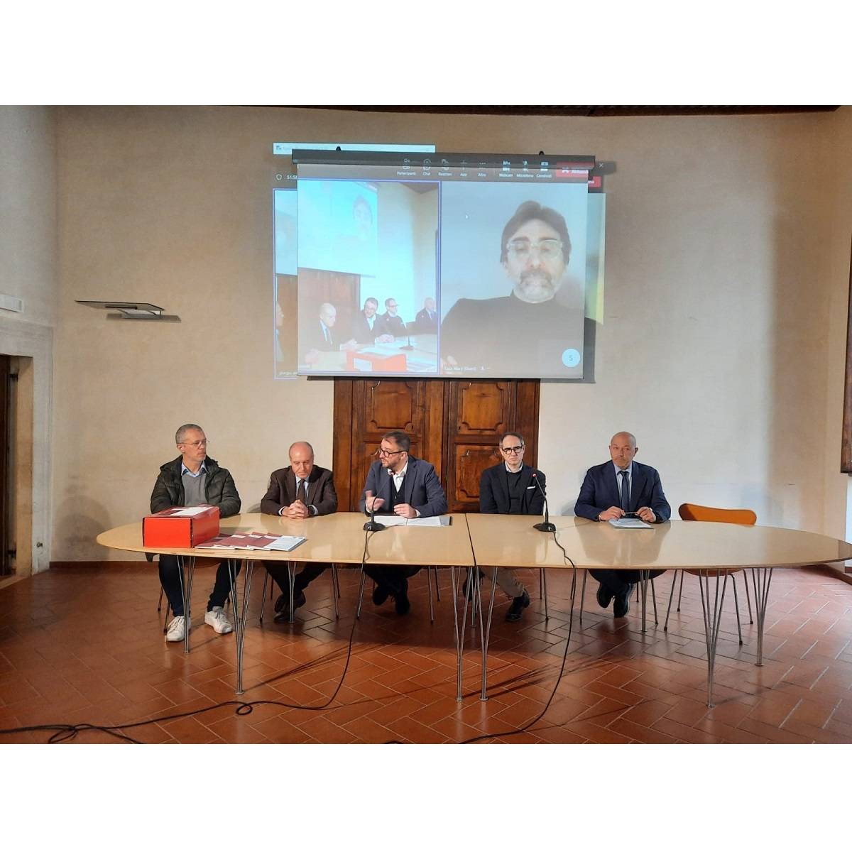 L'Aquila presentato il piano PEBA foto