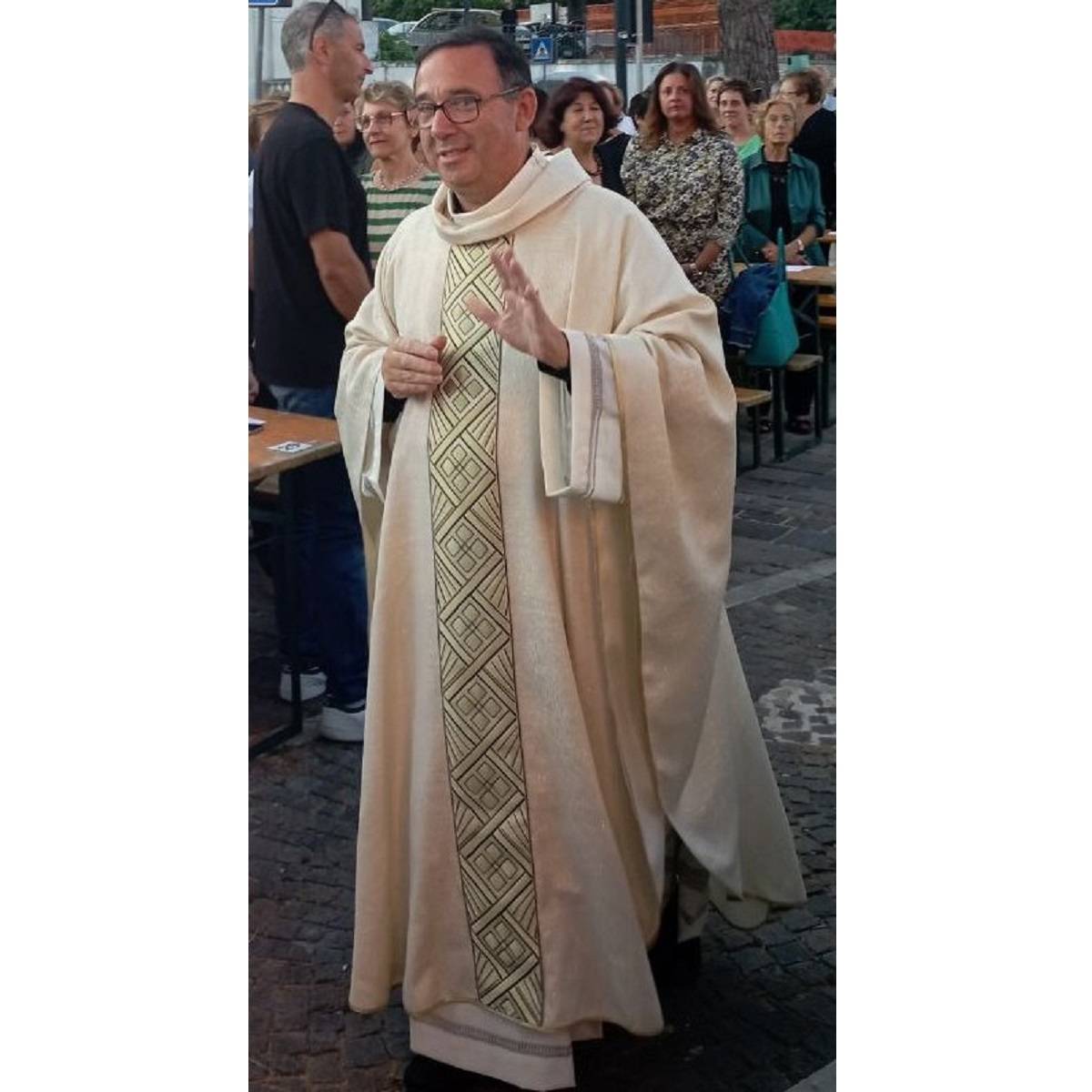 Don Maurizio Buzzelli ha festeggiato 40 anni di sacerdozio