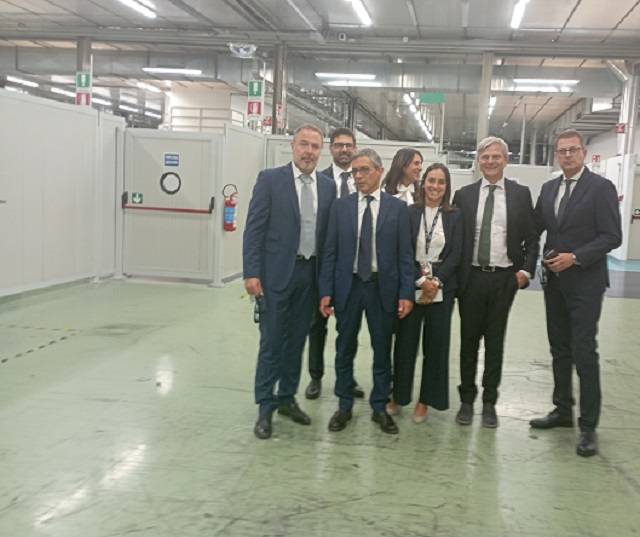 Ministro Urso ha visitato sede Angelini Tecnologies e Fameccanica a San Giovanni Teatino 