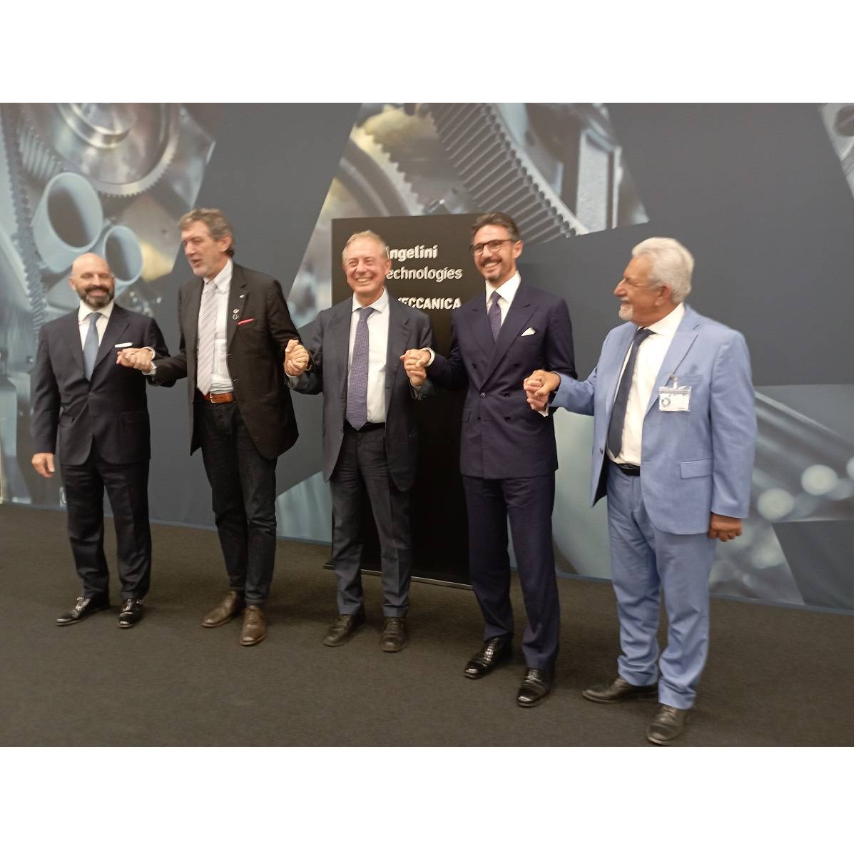 Ministro Urso ha visitato sede Angelini Tecnologies e Fameccanica