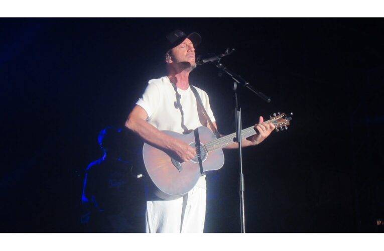 Raf live in concerto a Pescara martedì 22 agosto 2023: il report