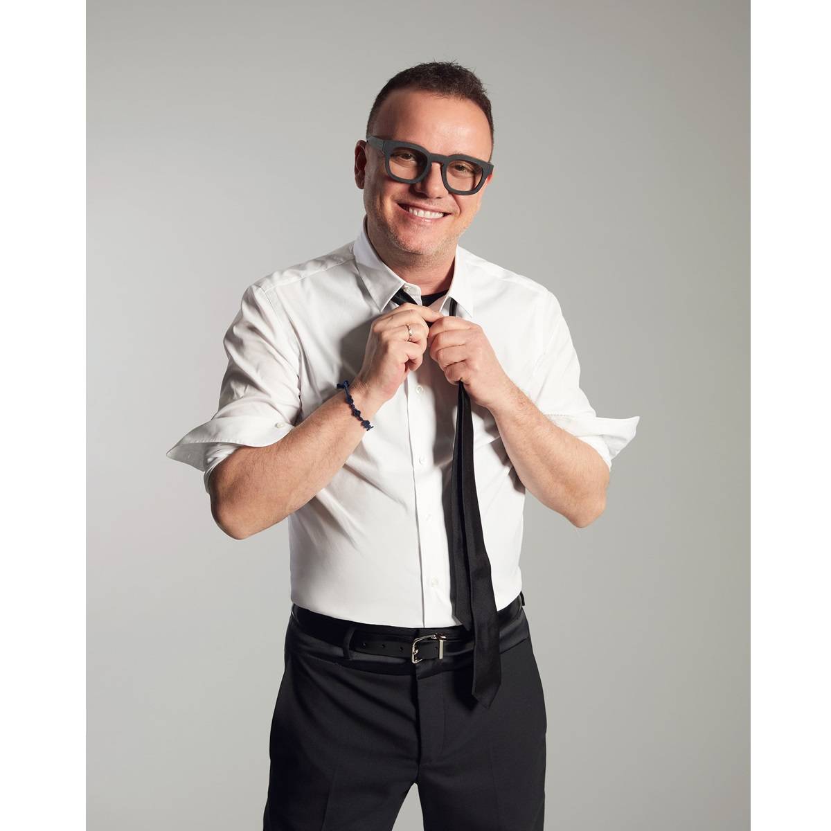 Gigi D'Aalessio in concerto al Parco Villa delle Rose di Lanciano il 21 luglio 2024 foto