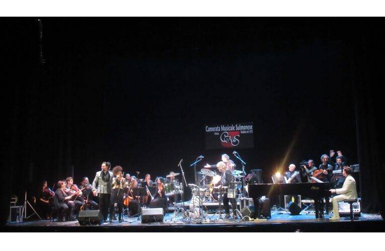 Tony Esposito e Tullio De Piscopo in ricordo di Pino Daniele