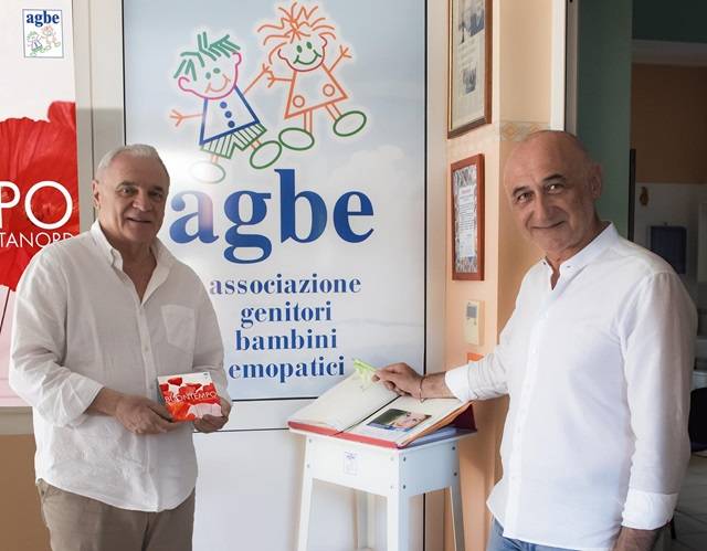 Marco Belisario con il presidente di AGBE Achille Di Paolo Emilio