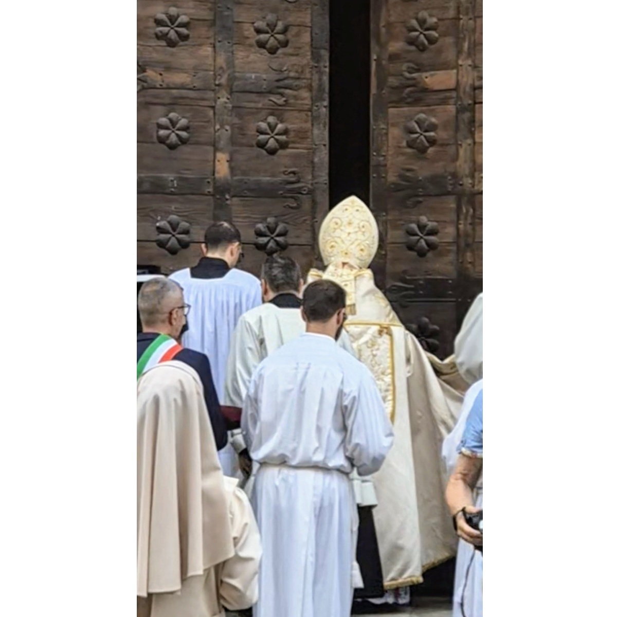 Ad Atri apertura della Porta Santa giovedì 14 agosto 2025 foto