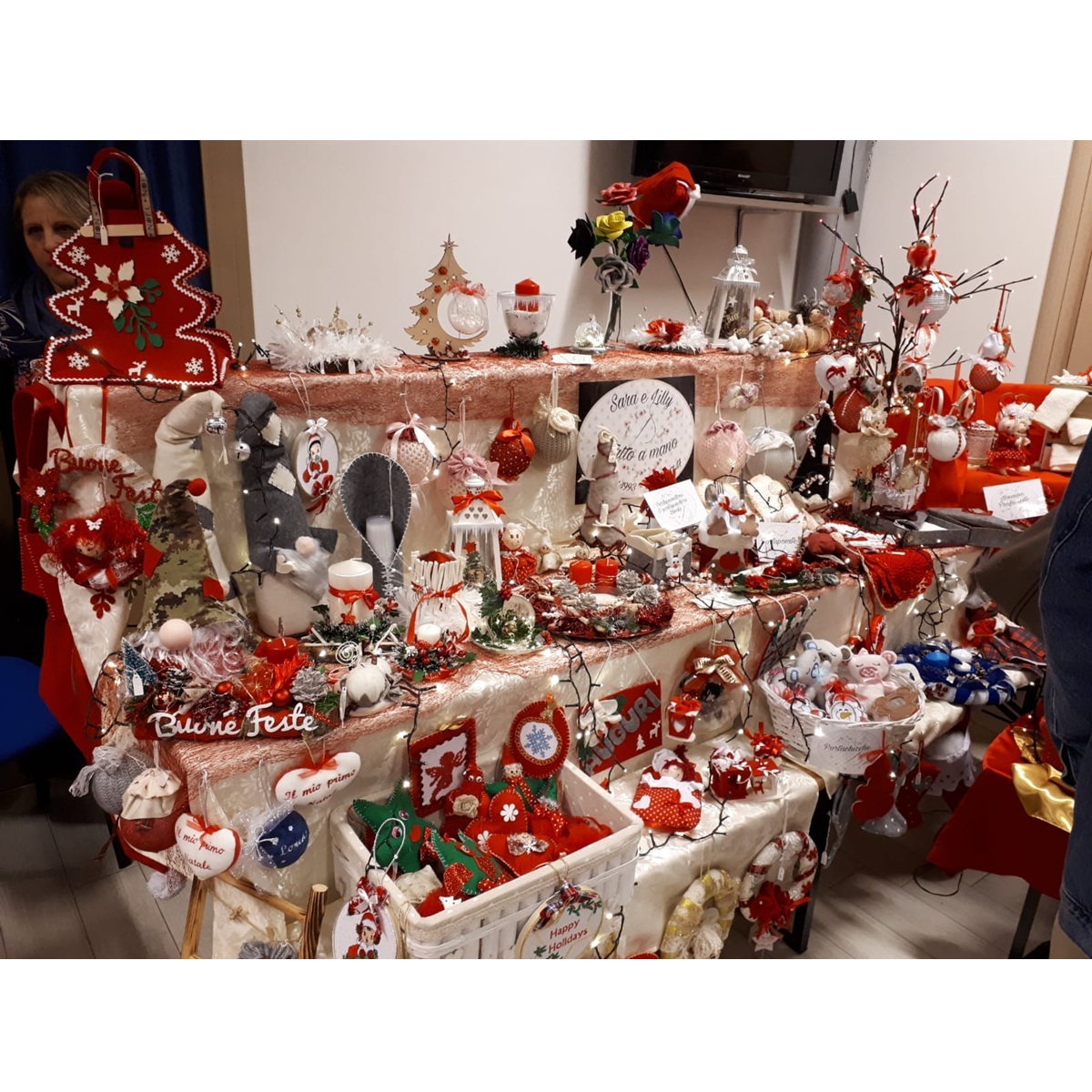 Mercatini di Natale 2025 presso la sede dell'Associazione Cittadini Attivi a Bazzano 22 e 23 novembre 2025 foto